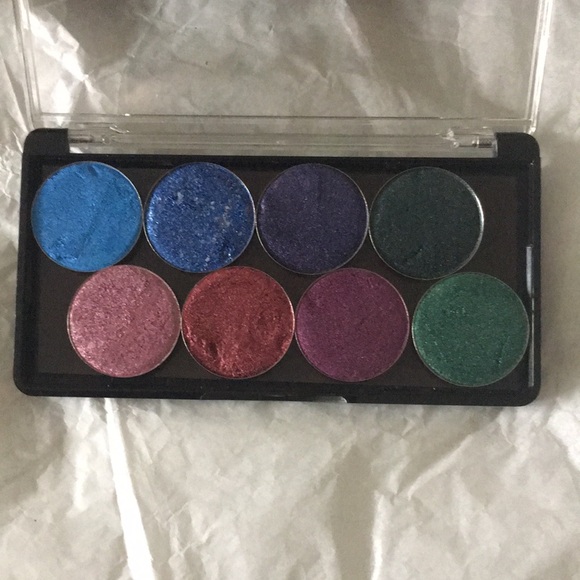 Sydney Grace eyeshadow singles. - Picture 2 of 5